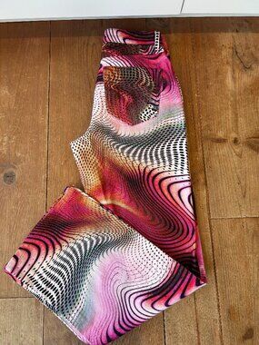 Jaded London, W28, Slouchy Fit, Jeans Women’s, Red, Pink Swirl Psychedelic Y2K